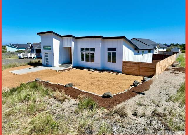 Property at 455 N Portal Loop SW, Ocean Shores, WA 98569, 2 beds, 2 baths