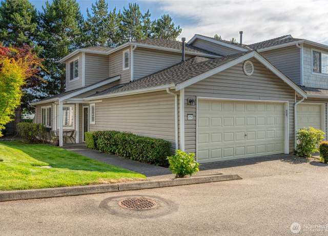 Property at 4802 Nassau Ave NE #171, Tacoma, WA 98422, 3 beds, 2.5 baths
