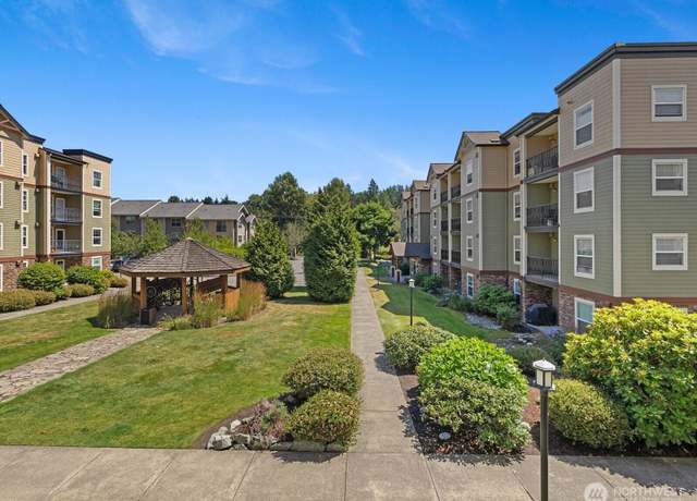 Property at 690 32nd St Unit B205, Bellingham, WA 98225, 2 beds, 2 baths