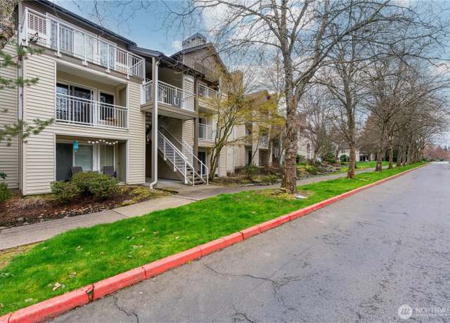 Property at 12303 Harbour Pointe Blvd Unit U202, Mukilteo, WA 98275, 1 bed, 1 bath