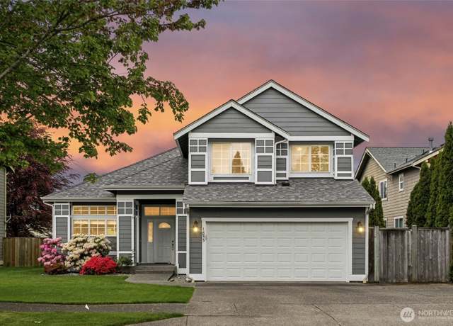 Property at 1855 Shanon Ln, Enumclaw, WA 98022, 3 beds, 2.5 baths