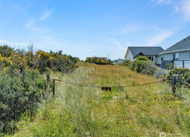Property at 417 N Portal Loop SW, Ocean Shores, WA 98569