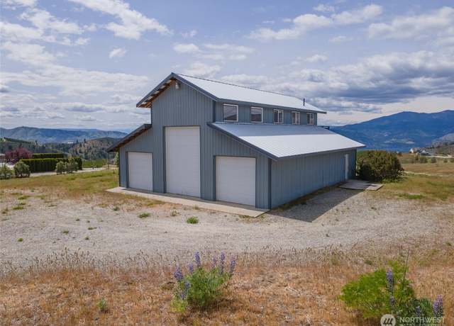 Property at 645 Chelan Trails Rd, Chelan, WA 98816, 2 beds, 2 baths