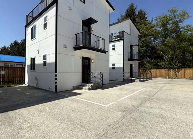 Property at 890 Magellan Ave NE #3, Ocean Shores, WA 98569, 2 beds, 2 baths
