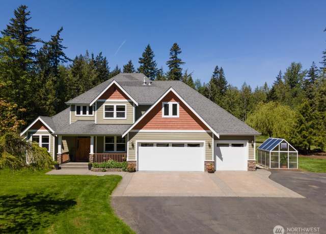Property at 4975 E 12th Dr, Bellingham, WA 98226, 4 beds, 3.5 baths