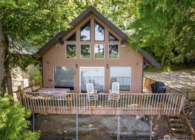 Property at 190 Longfellow Rd, Port Angeles, WA 98362, 1 bed, 1 bath