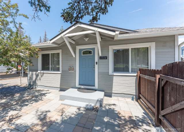 Property at 1004 Millerdale Ave, Wenatchee, WA 98801, 2 beds, 1 bath