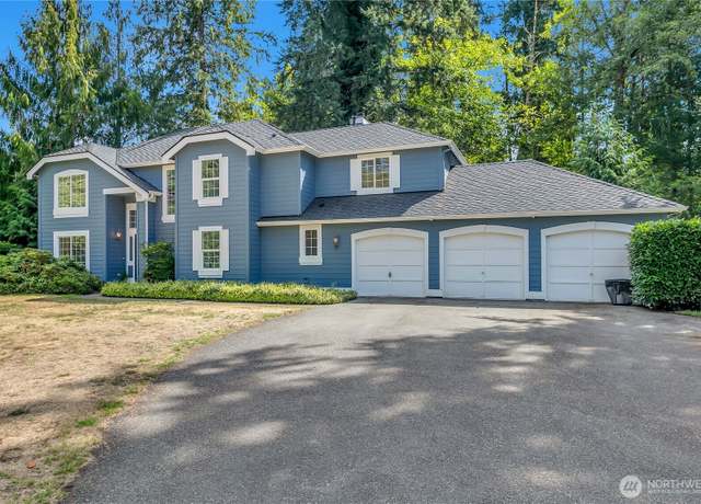 Property at 20077 SE 290th Pl, Kent, WA 98042, 4 beds, 2.5 baths