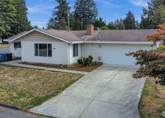 Property at 22304 113th Pl SE, Kent, WA 98031, 3 beds, 1.5 baths