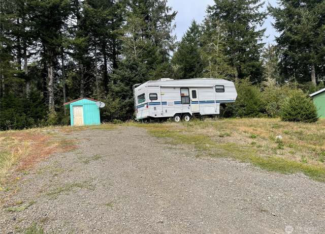 Property at 21517 Birch Pl, Ocean Park, WA 98640