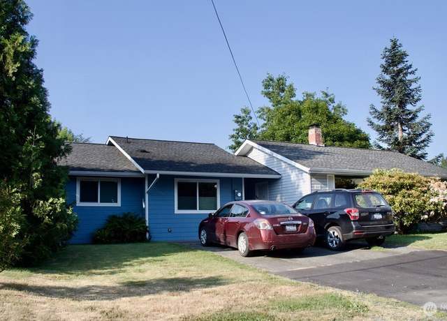 Property at 627 Second St, Langley, WA 98260, 3 beds, 2 baths