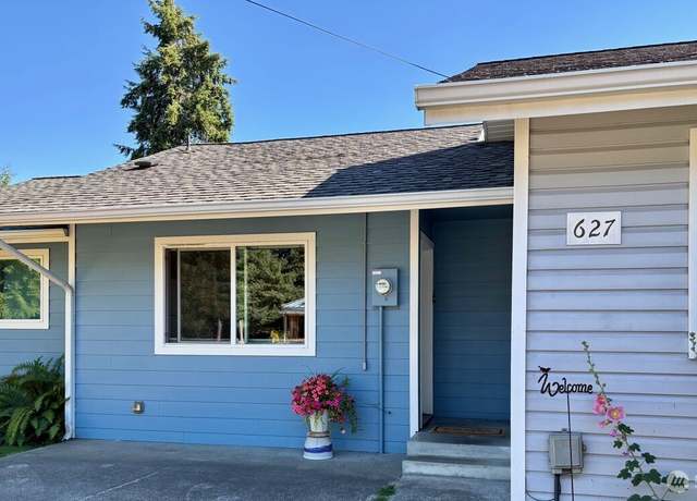 Property at 627 Second St, Langley, WA 98260, 3 beds, 2 baths