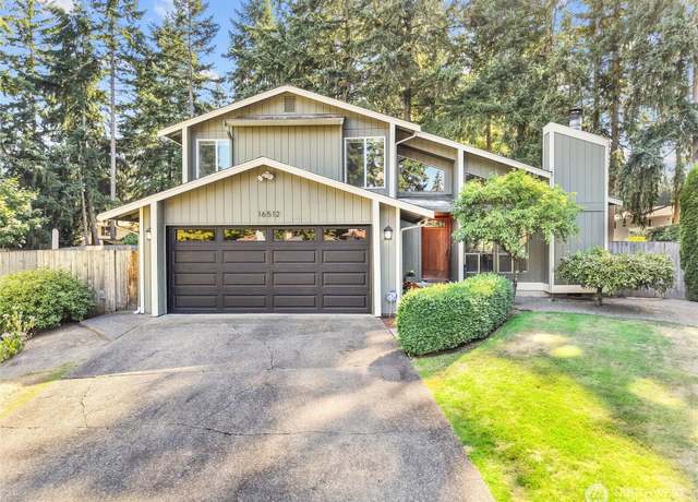 Property at 16512 92nd Avenue Ct E, Puyallup, WA 98375, 3 beds, 2.5 baths