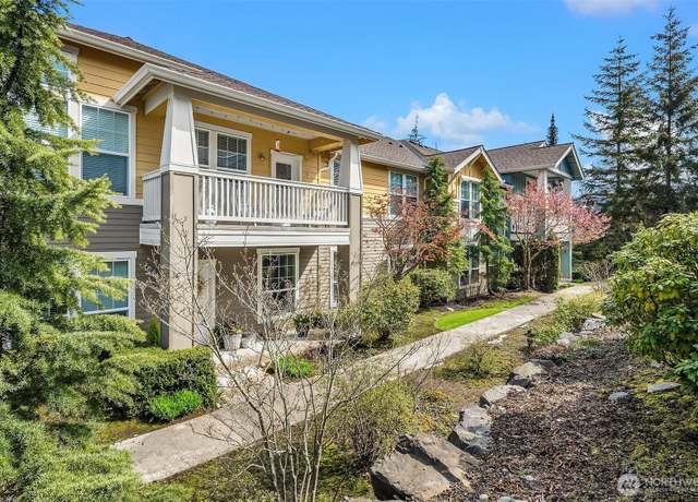 Property at 7711 Fairway Ave SE #204, Snoqualmie, WA 98065, 3 beds, 2 baths