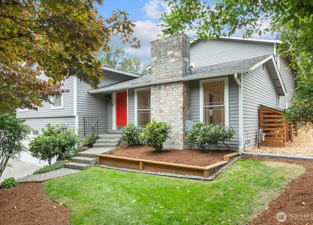 Property at 11202 NE 140th St, Kirkland, WA 98034, 5 beds, 3 baths