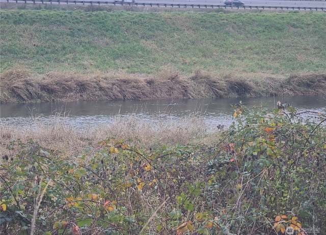 Property at 1919 next to Grade St, Kelso, WA 98626