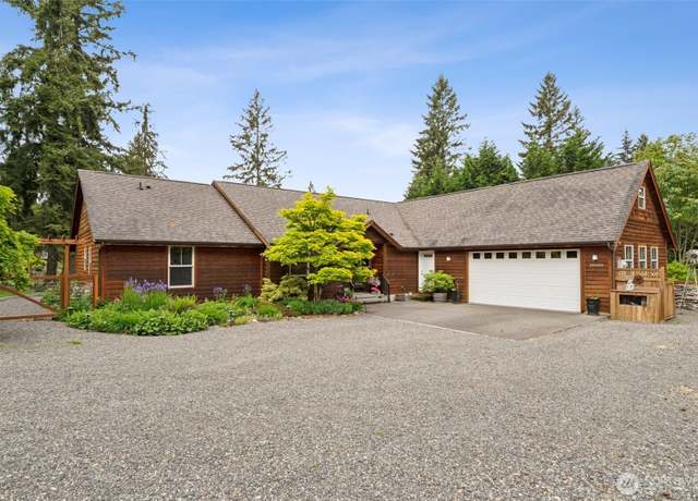 Property at 39800 224th Ave SE, Enumclaw, WA 98022, 4 beds, 2 baths