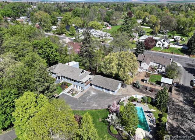 Property at 811 Statesman, Walla Walla, WA 99362, 5 beds, 2.5 baths