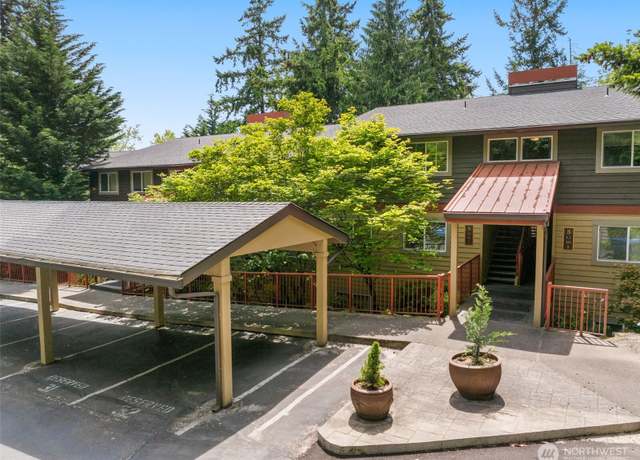 Property at 11058 NE 33rd Pl Unit B9, Bellevue, WA 98004, 2 beds, 1 bath
