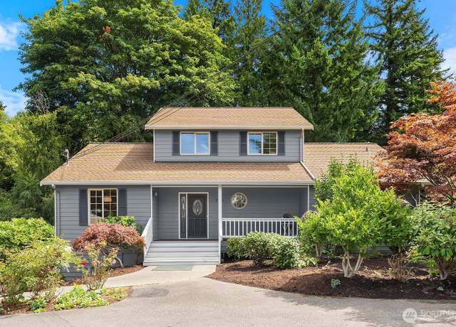Property at 721 Crown Dr, Everett, WA 98203, 5 beds, 3 baths