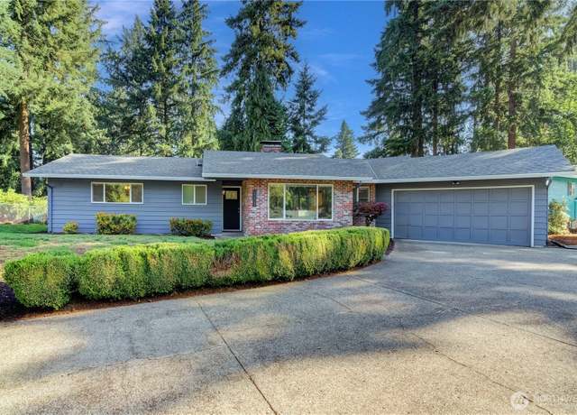 Property at 2203 NE Landover Dr, Vancouver, WA 98684, 4 beds, 1 bath