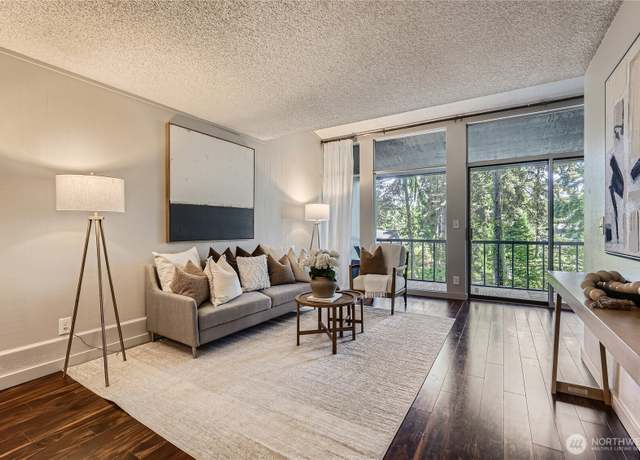 Property at 6268 137th Pl NE #244, Redmond, WA 98052, 1 bed, 1 bath