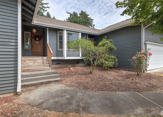 Property at 20024 100th Ave SE, Kent, WA 98031, 4 beds, 2.5 baths