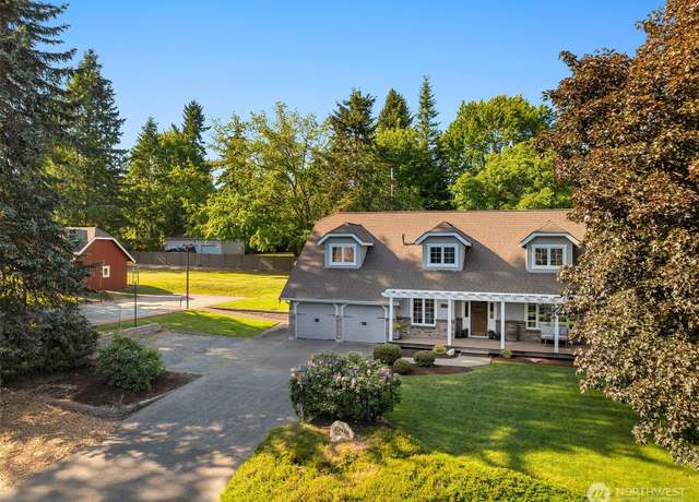Property at 17910 NE 125th St, Redmond, WA 98052, 4 beds, 2.5 baths