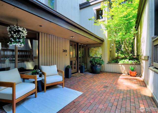 Property at 265 98th Ave NE, Bellevue, WA 98004, 3 beds, 2 baths