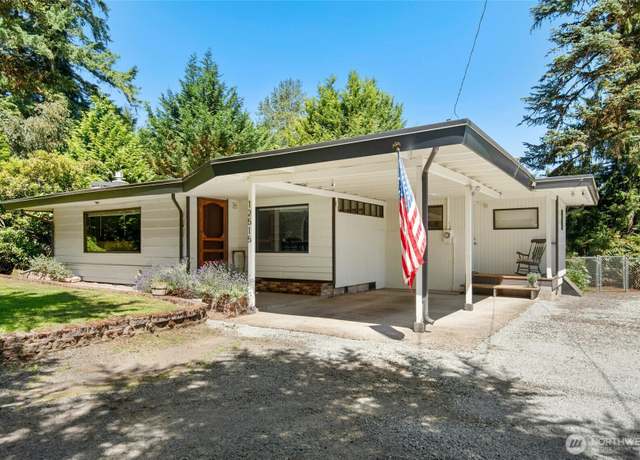 Property at 12515 84th St NE, Lake Stevens, WA 98258, 3 beds, 2 baths