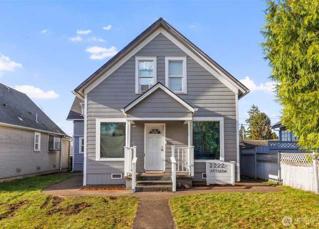 Property at 2222 Summit Ave, Everett, WA 98201, 5 beds, 4 baths