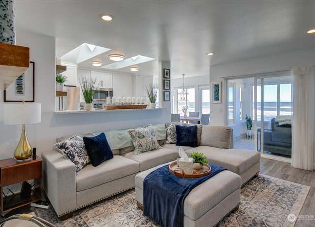 Property at 1443 Ocean Shores Blvd SW #301, Ocean Shores, WA 98569, 3 beds, 2 baths