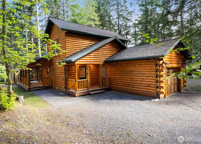 Property at 16006 Crystal Ln E, Greenwater, WA 98022, 3 beds, 2 baths
