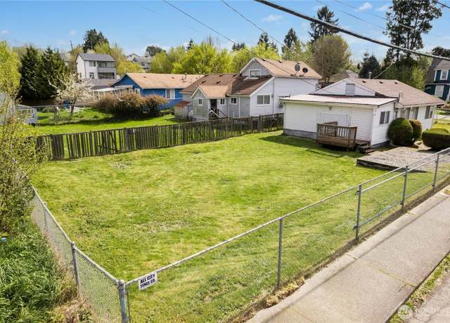 Property at 8820 5th Ave S, Seattle, WA 98108, 3 beds, 2 baths