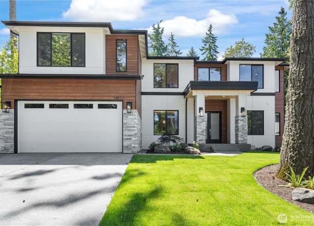 Property at 14511 SE 21st Pl, Bellevue, WA 98007, 5 beds, 4.5 baths