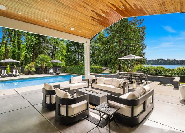 Property at 4207 Holly Ln, Mercer Island, WA 98040, 5 beds, 4.5 baths