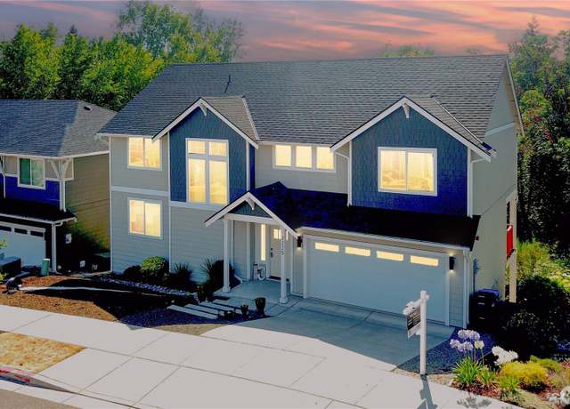 Property at 2225 Seringa Ave, Bremerton, WA 98310, 4 beds, 2.5 baths
