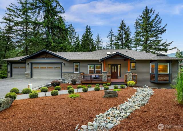 Property at 8 Southern Ct, Bellingham, WA 98229, 5 beds, 3.5 baths