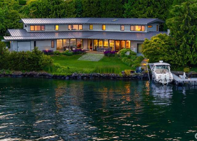 Property at 7964 E Mercer Way, Mercer Island, WA 98040, 4 beds, 3 baths