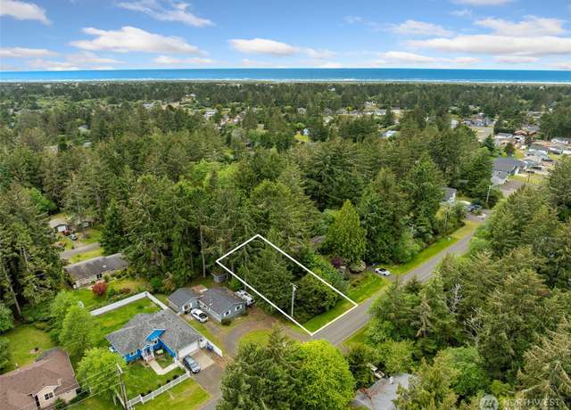 Property at 407 SE Mount Olympus Ave, Ocean Shores, WA 98569
