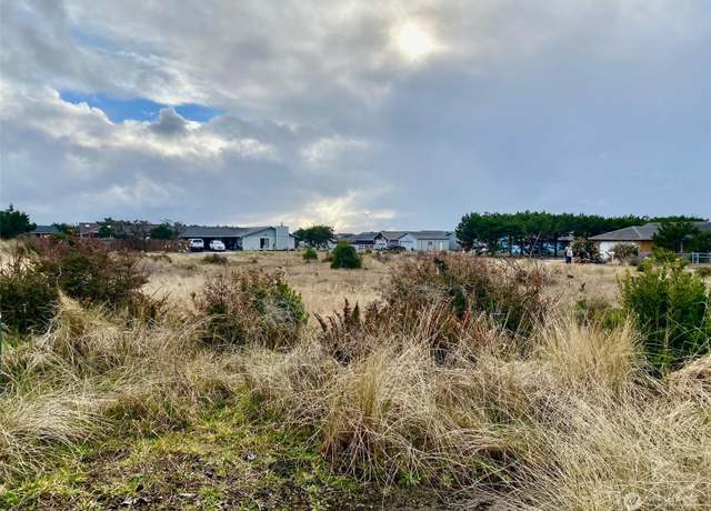 Property at 802 347th Pl, Ocean Park, WA 98640