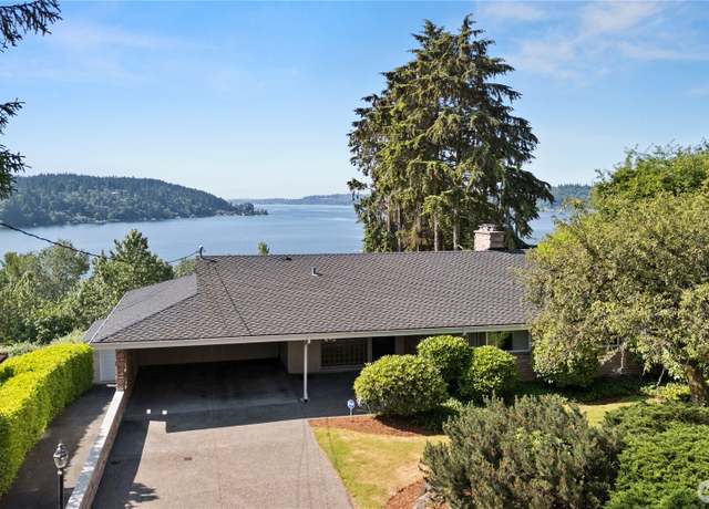 Property at 5669 NE 180th St, Kenmore, WA 98028, 5 beds, 2.5 baths