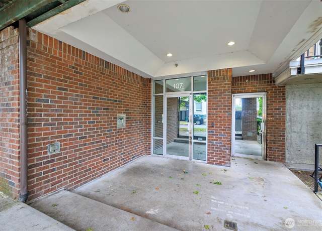 Property at 107 20th Ave #306, Seattle, WA 98122, 1 bed, 1 bath