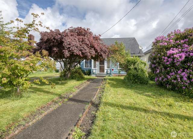Property at 1514 Morgan St, Aberdeen, WA 98520, 3 beds, 2 baths
