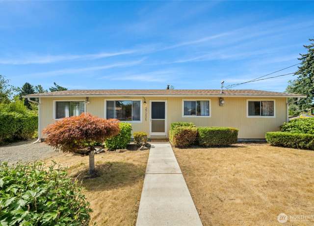 Property at 27205 118th Ave SE, Kent, WA 98030, 3 beds, 1 bath