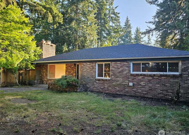 Property at 12529 14th Ave NE, Seattle, WA 98125, 3 beds, 2 baths