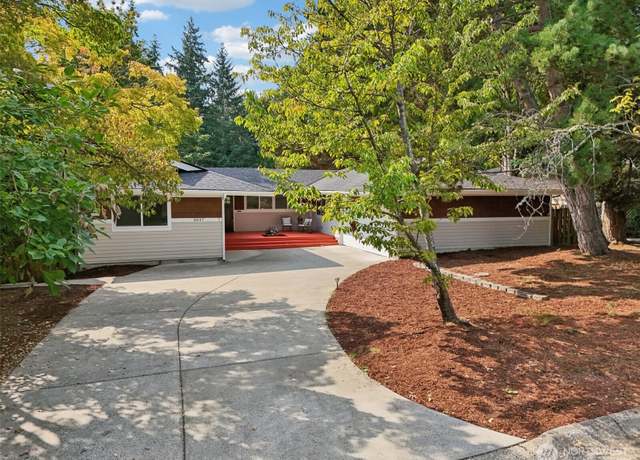 Property at 3047 124th Ave NE, Bellevue, WA 98005, 4 beds, 3 baths