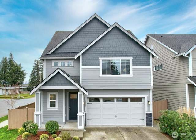 Property at 12225 SE 271 Pl, Kent, WA 98030, 4 beds, 3.5 baths