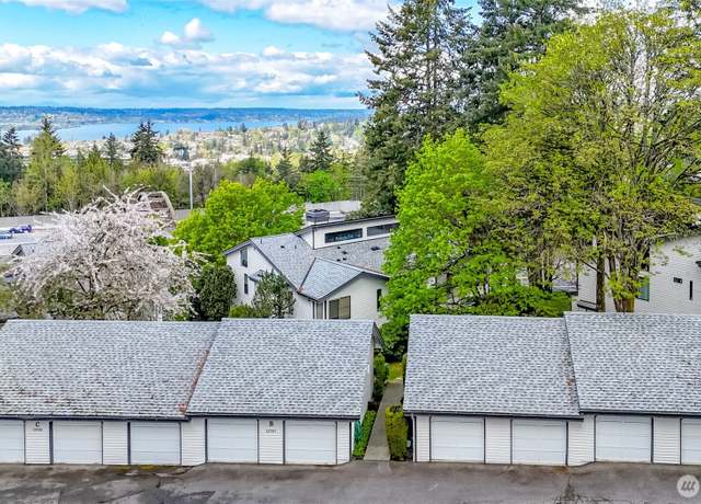 Property at 11727 NE 80th St Unit B4, Kirkland, WA 98033, 2 beds, 2 baths