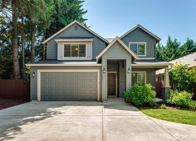 Property at 10403 NE 156th Ave, Vancouver, WA 98682, 4 beds, 2.5 baths